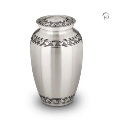 Grote Metalen Urn Zilverkleur met Bladdecoratie